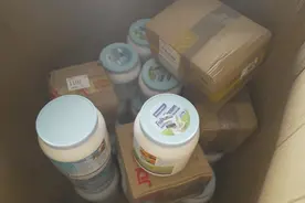 三人制售假奶粉被株洲警方抓获！图片