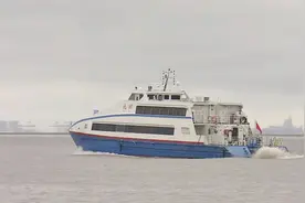 国庆假期首日，崇明各部门多举措保障交通出行图片