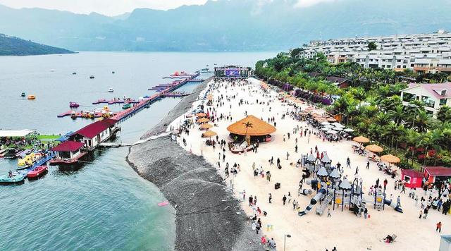 水富市邵女坪社区依托核心优势发展文旅产业——移民新村蝶变“滇川小三亚”