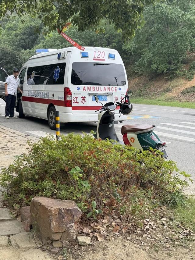 情况紧急！今天无锡半山腰突发……