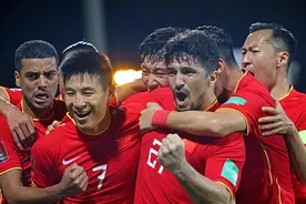 关注 | 36岁前归化国脚洛国富宣布退役 仅为国足出场5次打入1球图片