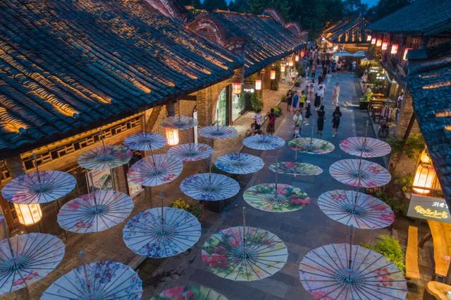 明天，到大邑“奔县”去！