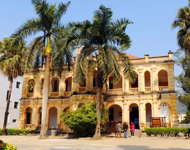 南凭高铁全线通车！广西诚邀越南游客“来中国，过周末”→