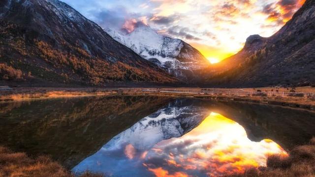 这里藏着的最美雪山，冬天超惊艳！