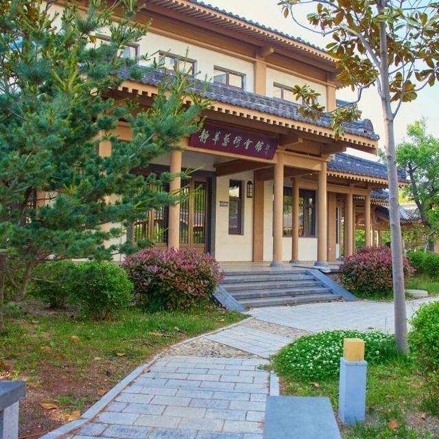 【乳山文旅福利】持乳山南站高铁票，这些景区门票优惠轻松享！