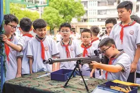 “流动少年宫”进校园图片
