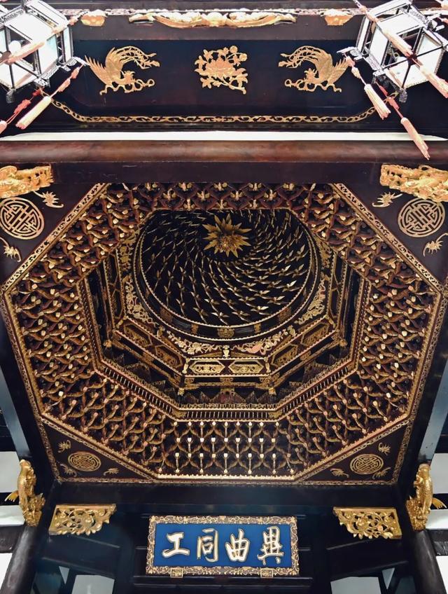 免费出片宝藏地！从外滩建筑到中式美学，你最喜欢哪一处？