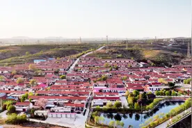 宜居乡村入画来—— 蓬莱区小门家镇岳家圈村“三三三工作法”打造乡村人居环境新样板图片