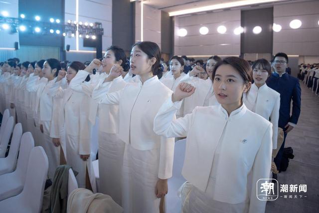 “小梧桐”志愿者首次亮相濮院古镇