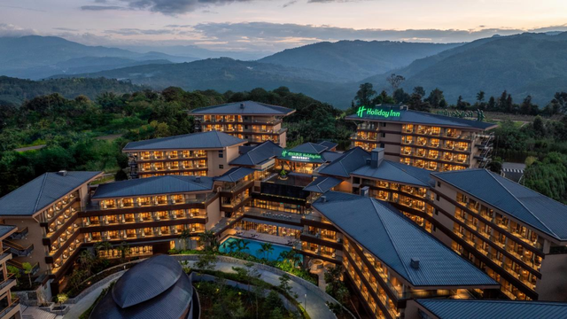 茶香景迈，乐享假日：普洱景迈假日酒店正式启幕