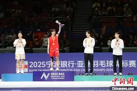 中国队2金3银收官羽毛球亚锦赛图片