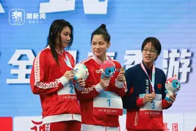 连续“背靠背”双赛拼下四枚奖牌，游泳春锦赛上的“柳妈”火力全开图片