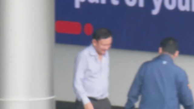 他信抵达曼谷 将于9日听取法院裁决
