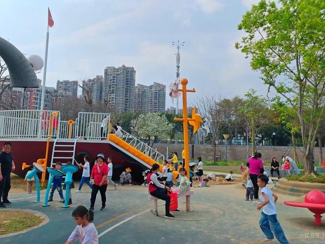 晚安佛山 | 免费又好玩旧码头蝶变高颜值遛娃公园！