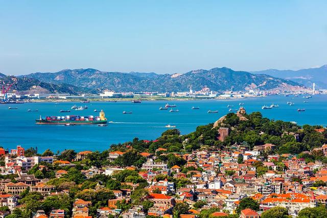 厦门哩厚！跟着影视作品游这座“海上花园”