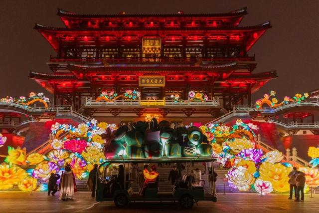 乘花船巡游，一夜看“尽”长安灯！