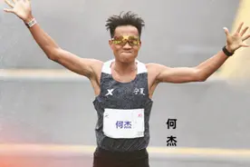 2:06:57！特步冠军版跑鞋助力何杰再破中国马拉松纪录图片