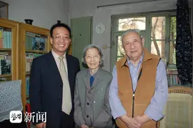 淮安籍一代散文家袁鹰在北京逝世，享年99岁！图片