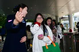 白云山风景名胜区迎来第2000万名游客，共启2025新篇章图片
