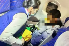 上海至长春航班旅客突发疾病 乘务组紧急救助化险为夷图片