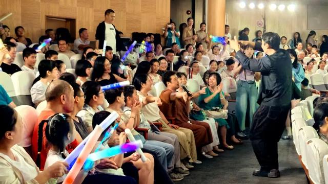 游上海松江 寻上海之根丨转角与音乐不期而遇！泰晤士小镇奏响中秋乐章