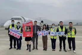 开封“王婆说媒”景区门票销量暴涨23倍！一张80元门票带动当地消费850元图片