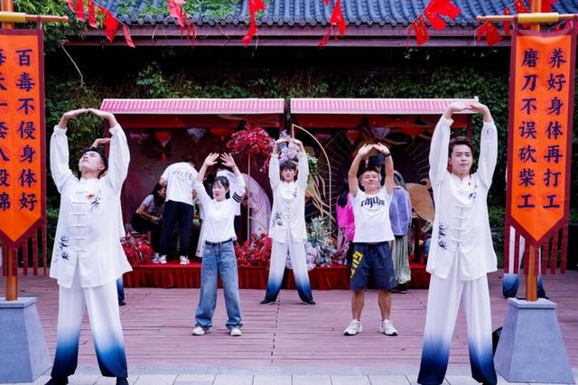 可看、可玩、可体验 绵阳方特国庆系列活动持续升温​