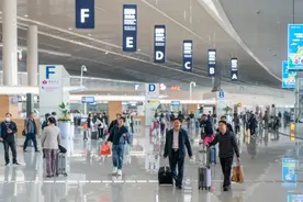 2556万人次！青岛机场今年以来旅客吞吐量刷新历史纪录图片