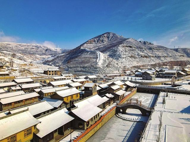 山西忻州冰雪古建绘就水墨晋韵，与千年人文温暖邂逅