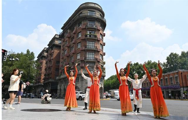2025上海旅游节喀什分会场系列活动闪耀申城，在沪掀起“喀什热”