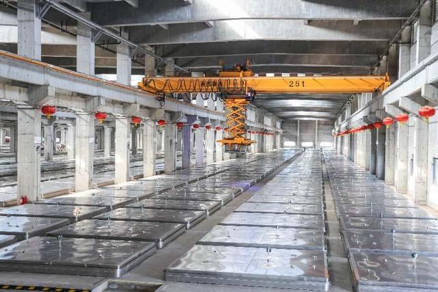 “长江第一湾”处的劲牌南溪酒业：“古法智酿”现芬芳