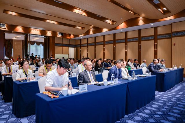 聚焦2025中国-东盟教育交流周︱“一带一路”文旅和博物馆融合助推贵州世界级旅游目的地建设研讨会圆满举行
