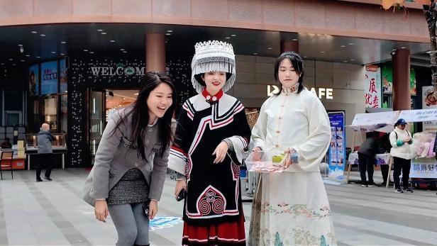 “冰雪房车”驶入南宁商圈 | 六盘水市水城区邀您共赴南国冰雪之约