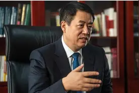 杨晓明被罢免全国人大代表一职，曾带队开发国内首款新冠灭活疫苗图片