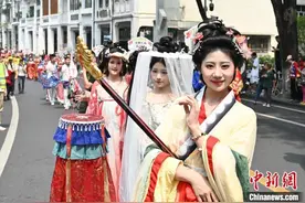 “三月三·荔枝湾”民俗巡游亮相广州荔湾图片