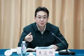 区领导赴海湾镇走访调研图片