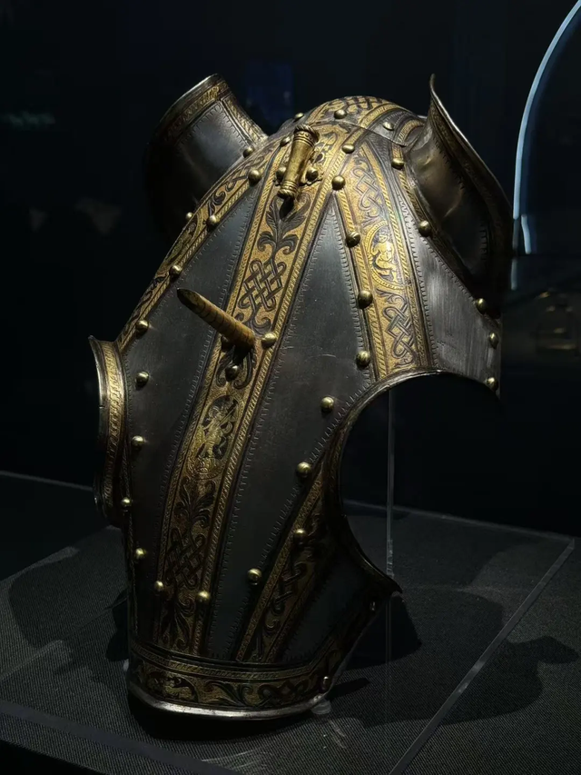 秦淮有展 | 12月展览推荐，赴一场冬日文艺之约~