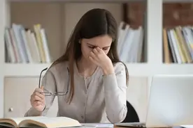 喝1茶做2事，眼干、眼涩、眼疲劳全赶跑！打工人必看图片