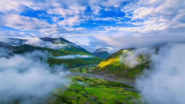 圣洁甘孜·一生有约 | 非遗舞蹈、AI互动、超级礼包……甘孜文旅全景秀，28日成都揭晓你的2026诗意之旅