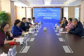继上实后，“神仙学校”又有新动作！牵手这所知名高校，文理兼长图片