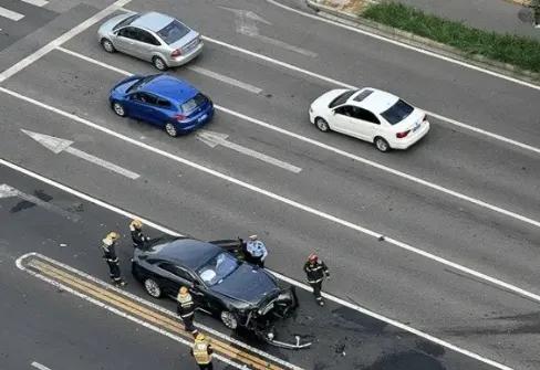 比亚迪车主多处骨折	，其妻发声：往后日子不知怎么过！陈震车祸后再度致歉