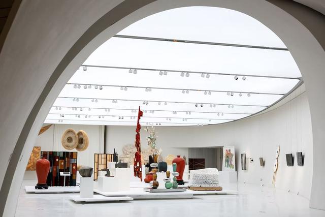 水落石出，这些“石头”里究竟藏着什么？深圳湾文化广场11月23日起正式对公众开放