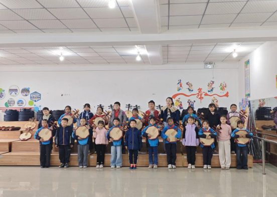 秋假研学 | 宁波亲子团在大凉山开启“欢乐奇遇记”！