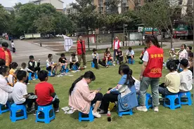 板仓街道：幼儿“跳蚤市场”让闲置物品再发光图片