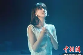 对话藏族歌手阿兰：用中国文化魅力打动日本歌迷图片