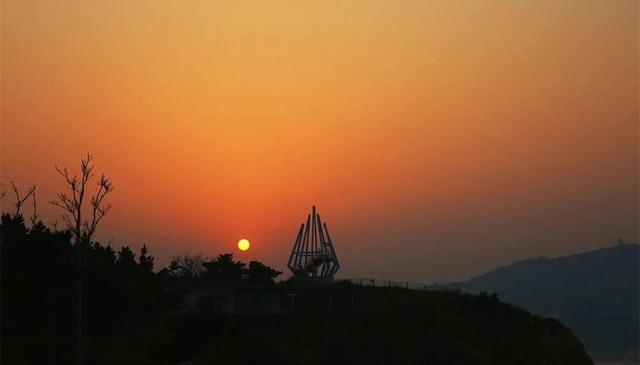 威海市环翠区：冬日“趣”看海 浪漫不打烊