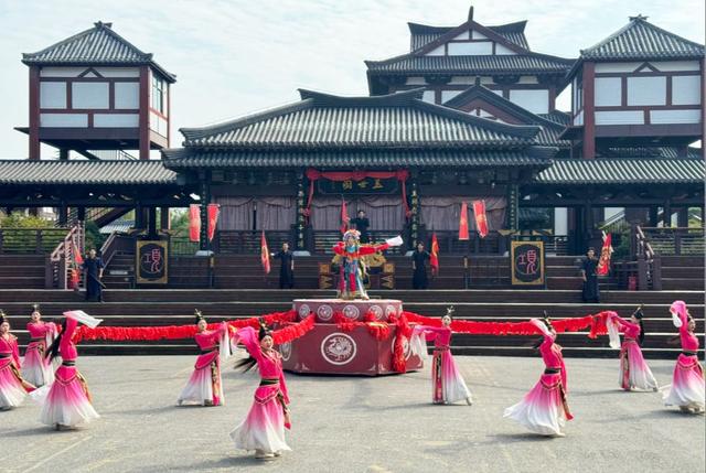 双节·畅游丨这个假期，“古街巡游+互动演绎”带你体验烟火宿迁