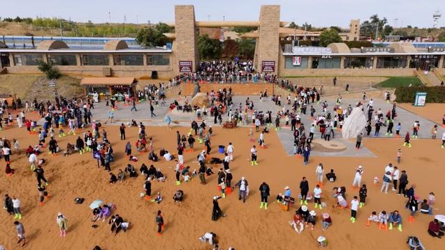 “迎国庆·庆中秋·浪宁夏” 供给优、人气旺、活力足，宁夏绘就假日消费火热图景