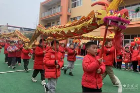 传统文化润心田！这群孩子体验民俗庙会里的新年味儿图片