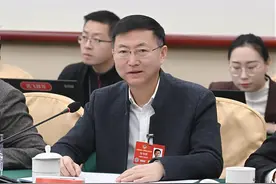 两会好声音丨全国政协委员甘华田：摒弃学历歧视，创造更加公平就业环境图片